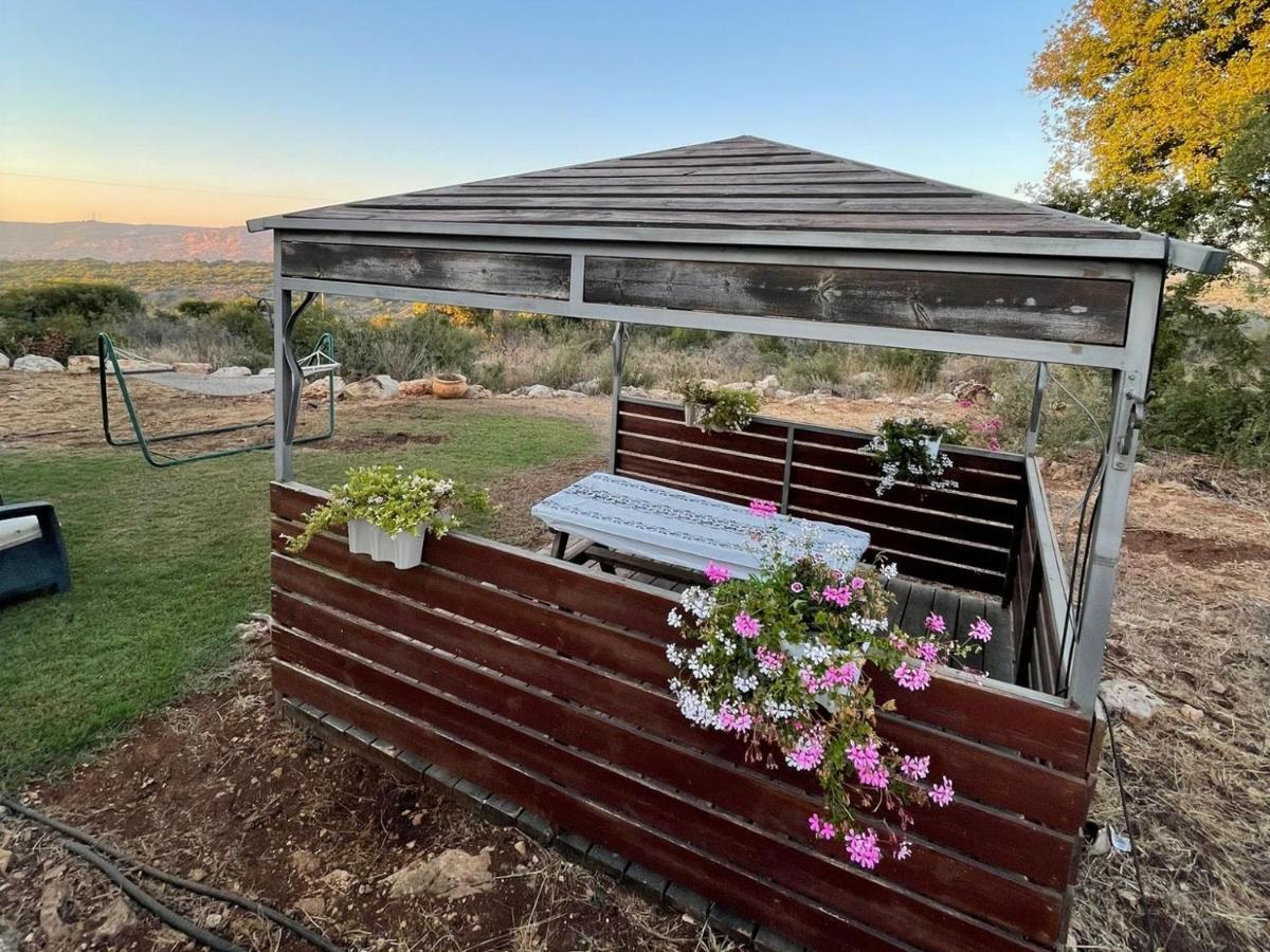 Tal Nof Cabins Manot Exterior foto