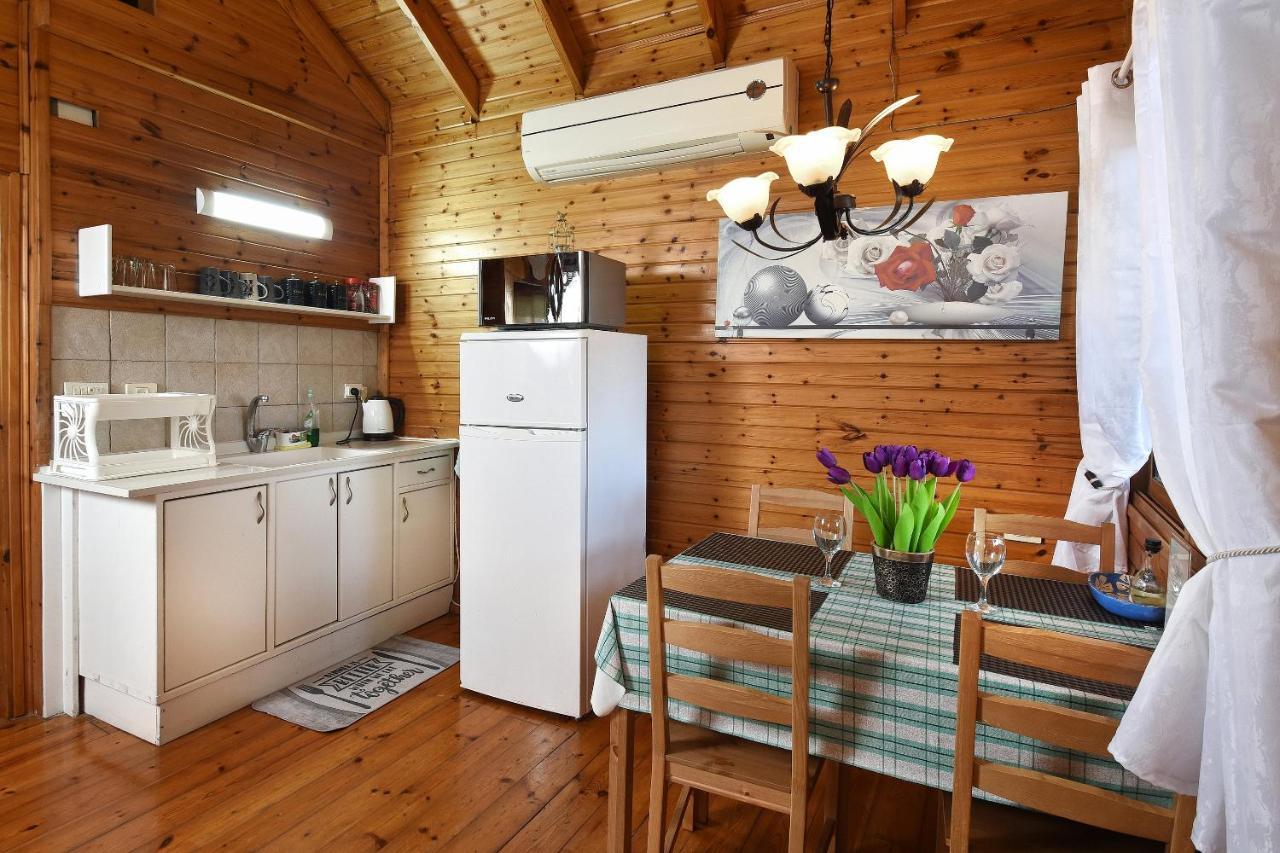 Tal Nof Cabins Manot Exterior foto